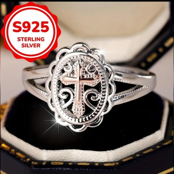 Sterling Silver Cross Ring - Picture 1 of 16